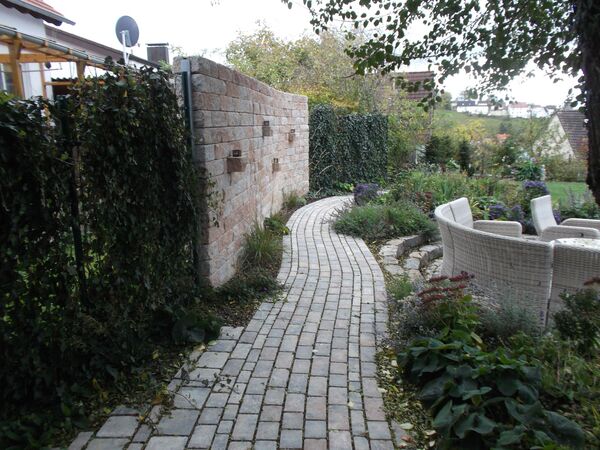 GARTEN  UMGESTALTUNGEN - Referenzbild